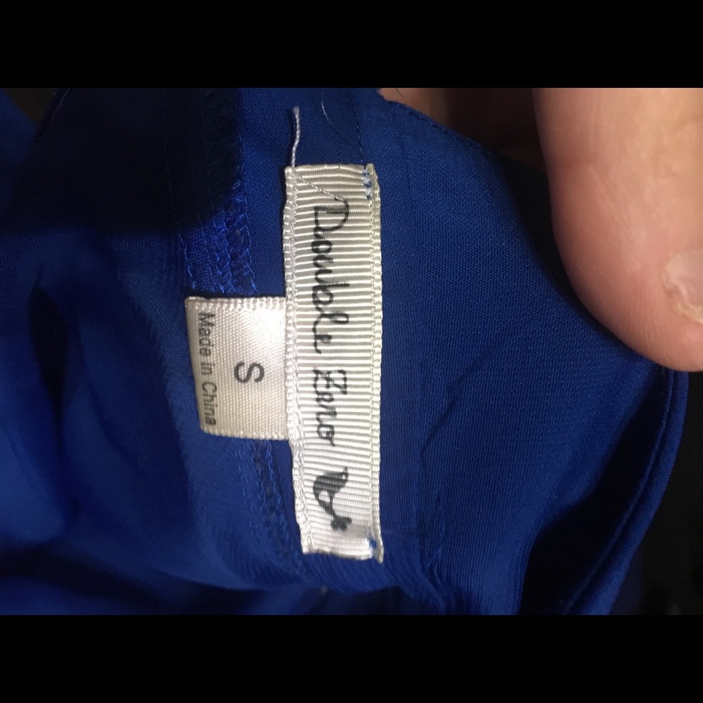 Dress - Picture 3 of 3